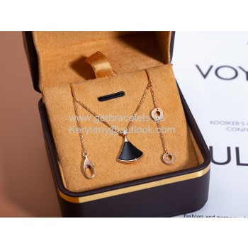 Divas Dream Small Necklace with Onyx and 1 Diamodns Rose Gold Copy