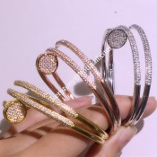 New Arrical Cartier Juste un Clou Bracelet 3 Rounds with Paved Diamonds Cool Style Lady Jewelry