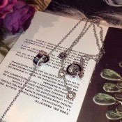 necklace with White Gold with Blue Sapphires and Tsavorite