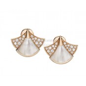DIVAS Dream Earrings Rose Gold Set with Mother of Pearl and Pave Diamonds