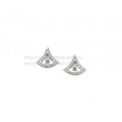 DIVAS Dream Openwork Earrings White Gold Set with Pave Diamonds and a Central Diamond