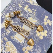 Spring Fashion Christian Dior JADIOR Antique Gold-finish Metal Paved Diamonds JADIOR Heart Pendant Womens White Pearl Drop Earrings