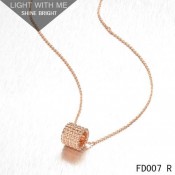 Van Cleef and Arpels Pink Gold Perlee Pendant 5 rows