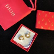 2019 Hot Selling Dior JAdior Brass Logo Motif White Pearl Ball Females High End Stud Earrings Replica