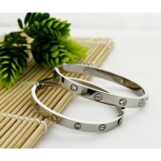 Cartier Couple Bracelet White Gold 4 Diamonds B6041003 (New Version C Prevent Screws Fall Out) (Copy)