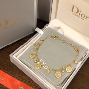 Christian Dior Rose Des Vents Five Motif Eight-pointed Star-Diamonds White MOP Pendants Women Yellow Gold Plated Bracelet/Necklace