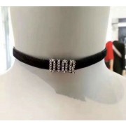 Christian Dio(r)evolution Black Velvet Ribbon White Crystals Logo Choker For Girls 37CM N0682DVOCY_D909