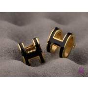 Lacquered Hermes Pop H Black Earrings in Yellow Gold