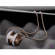 Hermes 3D Pop H logo Snake Bone White Necklace in Pink Gold