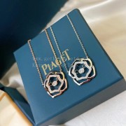 Piaget Piaget Hollow Out Pendant Rose Gold/White Gold