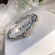 Piaget Rose Bracelet White Gold with Pave diamonds