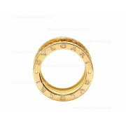 2020 New B.zero1 Rock 4-Band Ring in 18kt Yellow Gold with Studded Spiral and Pave Diamonds on the Edges