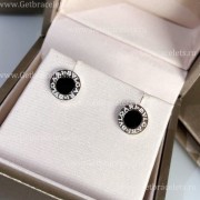 Single Earring with Onyx Element