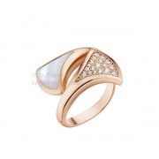 DIVAS Dream Ring Rose Gold with Mother of Pearl and Pave Diamonds