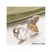 Van Cleef Arpels Luck Alhambra Between The Finger Ring White Gold With White and Grey Mother Of Pearl