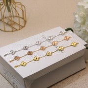 Van Cleef & Arpels Vintage Alhambra Bracelet 5 Motifs Guilloche Yellow Gold/Rose Gold/White Gold