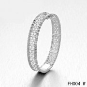 Van Cleef Arpels Perlee Bracelet with Diamonds White Gold-Medium Model